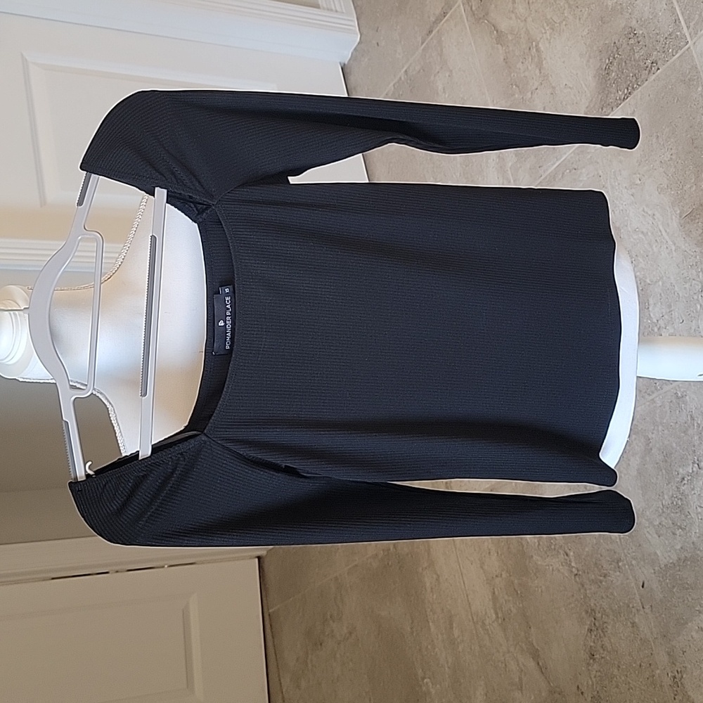Tuckernuck Pomander Place black square neck ribbed top XS